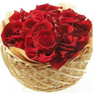 картинка Лепестки роз от магазина Цветов